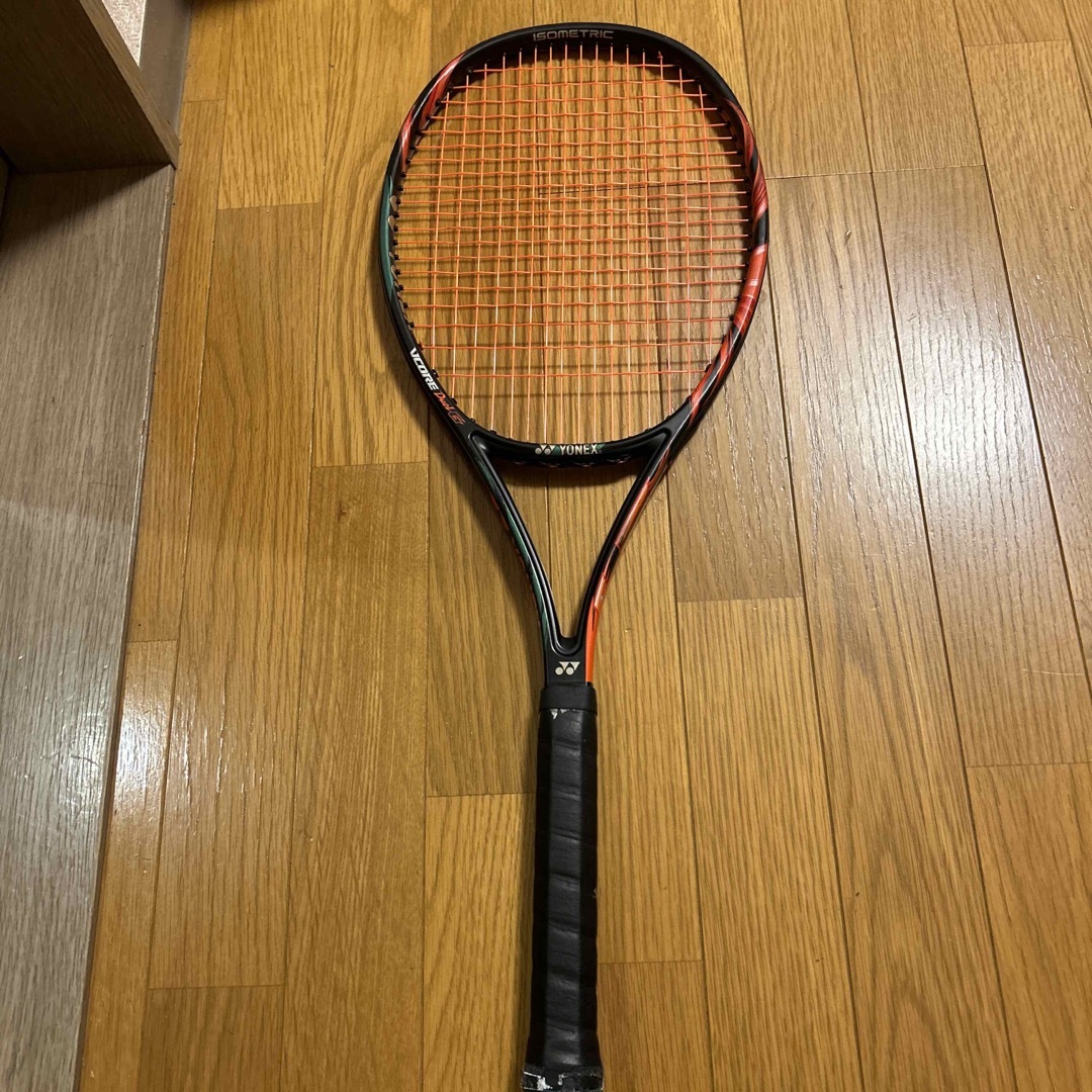 YONEX(ヨネックス)のテニスラケット　ＶCORE DualＧ スポーツ/アウトドアのテニス(ラケット)の商品写真