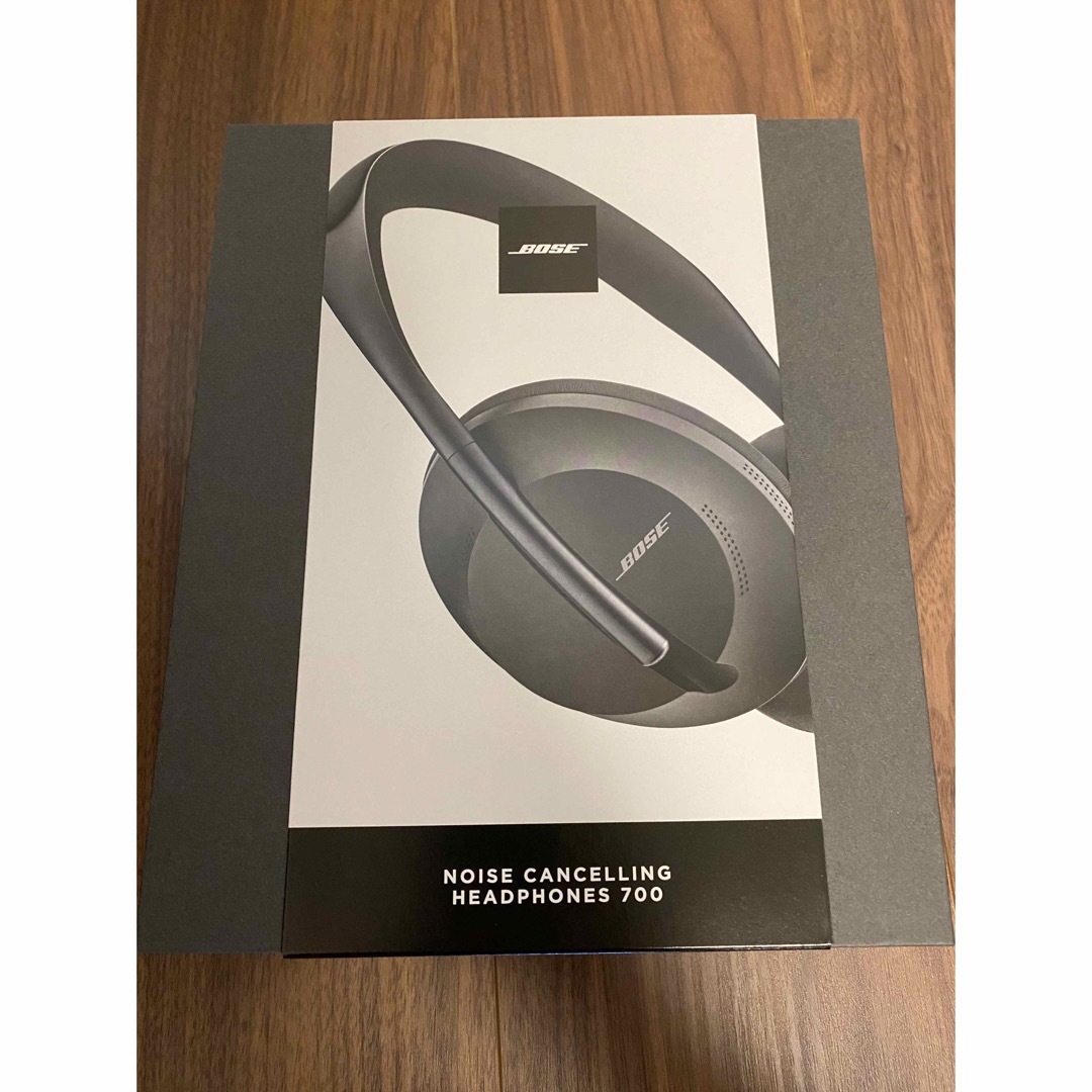 BOSE ノイズキャンセリング ワイヤレスヘッドホン 700-