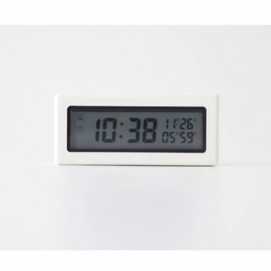 MUJI (無印良品)(ムジルシリョウヒン)の無印良品　デジタルタイマー時計   ホワイト／型番：ＤＫＣ‐５２ インテリア/住まい/日用品のインテリア小物(置時計)の商品写真