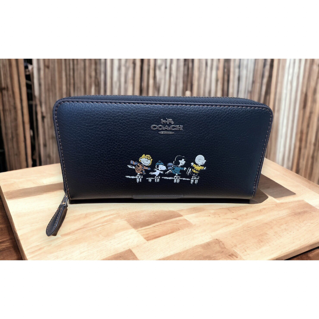 COACH コーチ 新品 スヌーピー 長財布 レディース 小物 財布 087