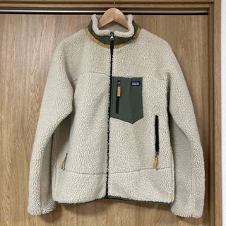 ジャケット/アウター本日値下げ☆patagoniaパタゴニアレトロXキッズ新品未使用XXLカーキ