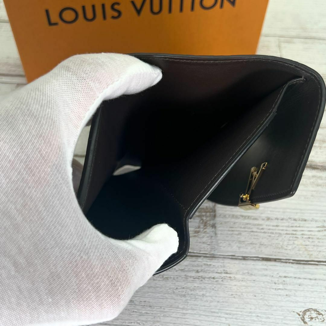 LOUIS VUITTON(ルイヴィトン)の✨️極上美品✨️ルイヴィトン　ポルトフォイユカプシーヌ　コンパクト レディースのファッション小物(財布)の商品写真