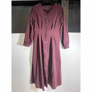 ダブルクローゼット(w closet)のシャツワンピース　2WAY ロングワンピース　Vネック　ベロア　W CLOSET(ロングワンピース/マキシワンピース)