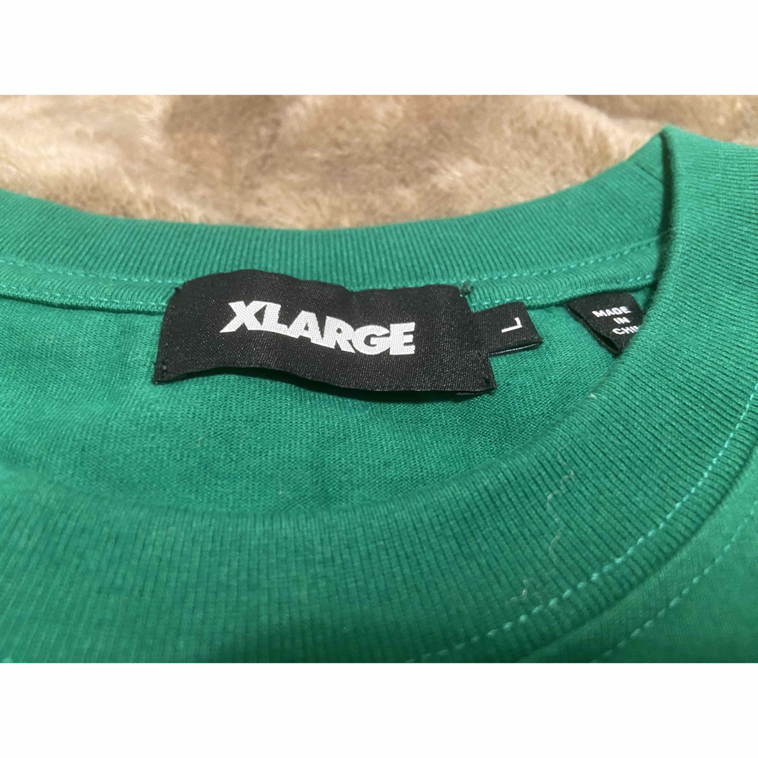 XLARGE(エクストララージ)のXLARGE Tシャツ 緑 メンズのトップス(Tシャツ/カットソー(半袖/袖なし))の商品写真