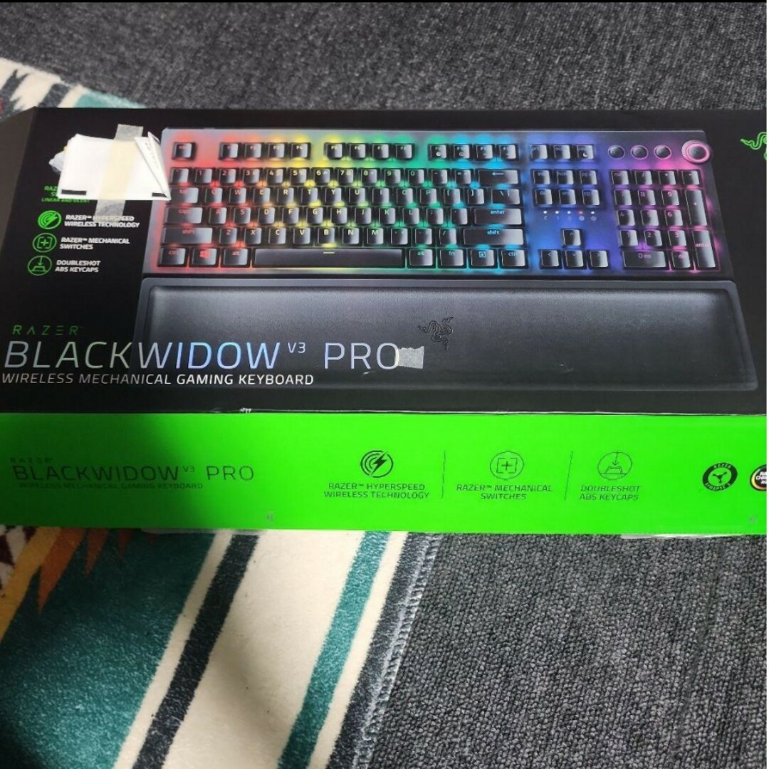 BLACKWIDOW V3 PRO