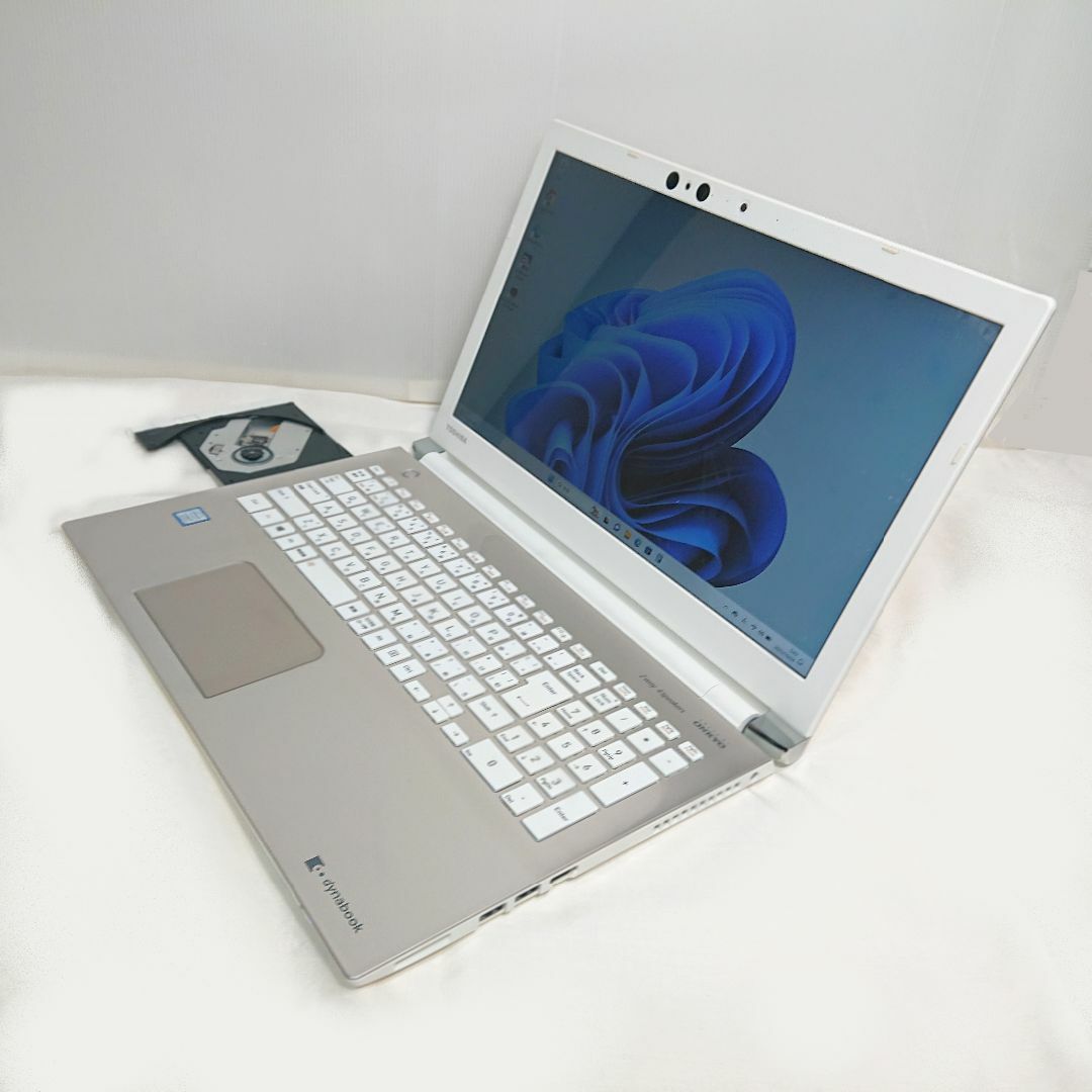 【TOSHIBA 】dynabook  T75/GG第8世代 Core i7