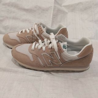 ニューバランス(New Balance)のニューバランス wl373　ベージュ　スニーカー　24.5cm(スニーカー)