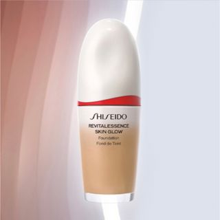 シセイドウ(SHISEIDO (資生堂))の★美品 SHISEIDO エッセンス スキングロウ  ファンデーション(ファンデーション)