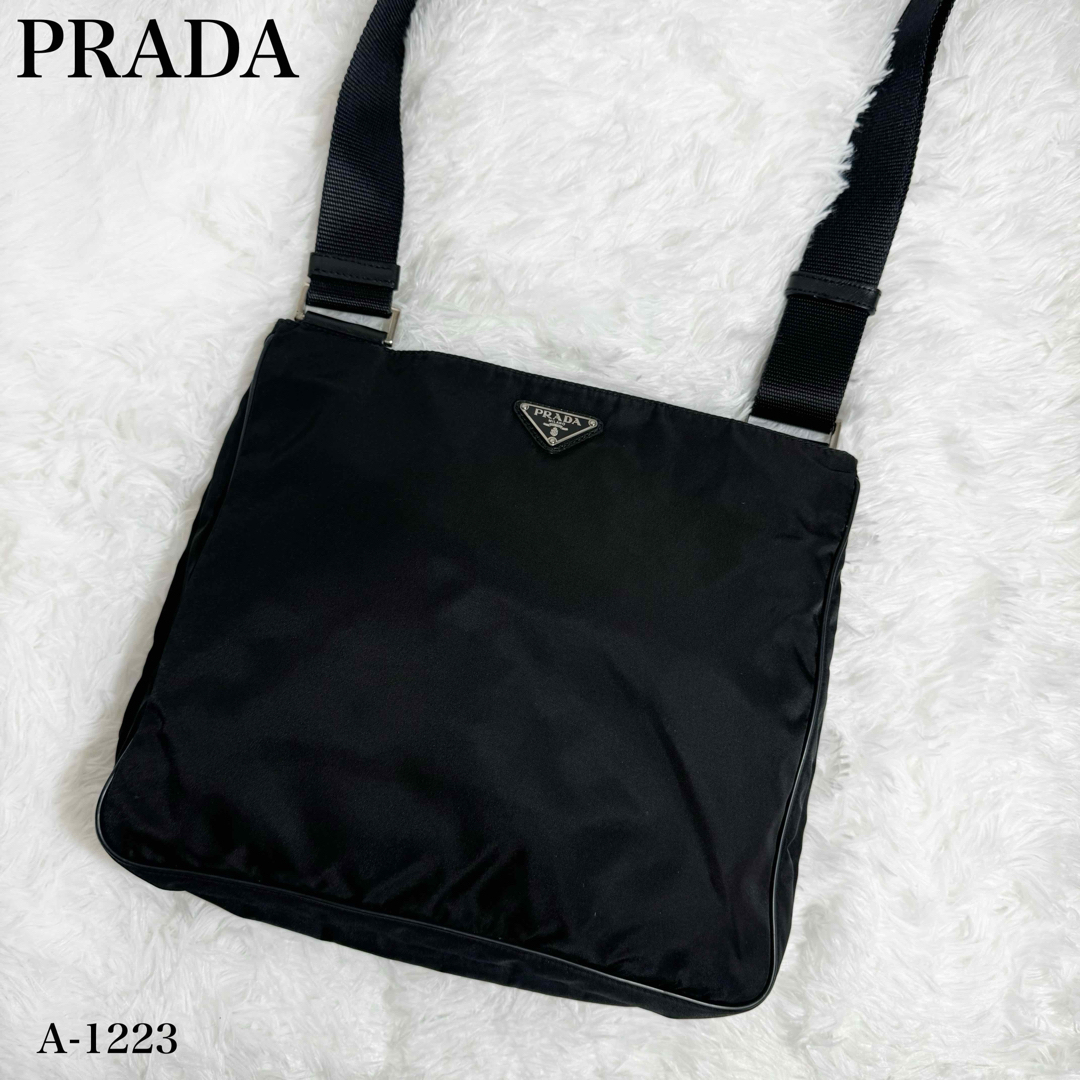 超美品✨PRADA プラダ　三角ロゴ　テスートナイロン　ショルダーバッグ | フリマアプリ ラクマ