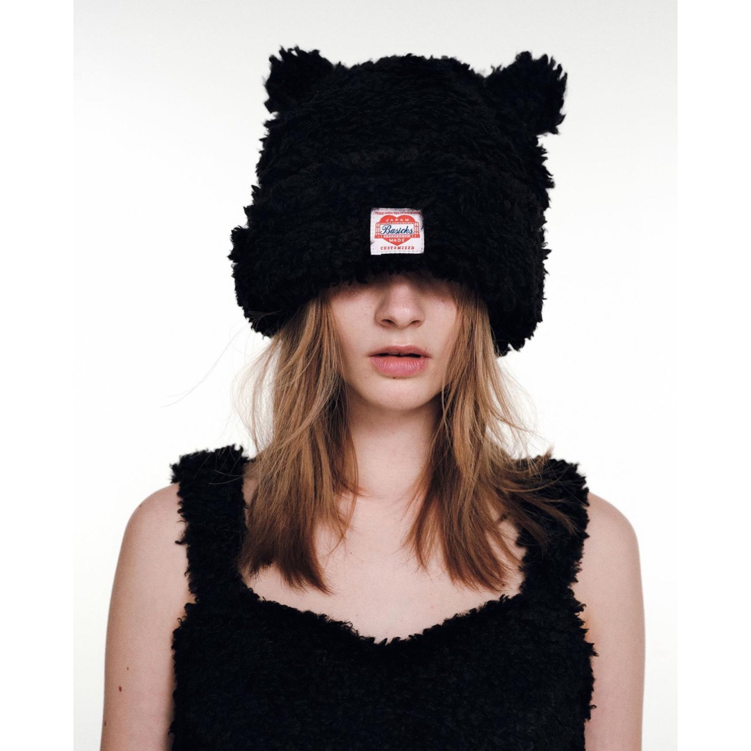 CHRISTIAN DADA(クリスチャンダダ)のBASICS BEAR BEANIE ベイシックス ベアービーニー ニット帽 レディースの帽子(ニット帽/ビーニー)の商品写真