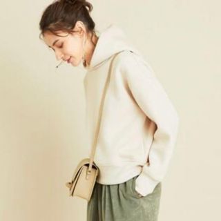 ビューティアンドユースユナイテッドアローズ(BEAUTY&YOUTH UNITED ARROWS)のBEAUTY AND YOUTH ダンボールフードプルオーバー　パーカー(パーカー)