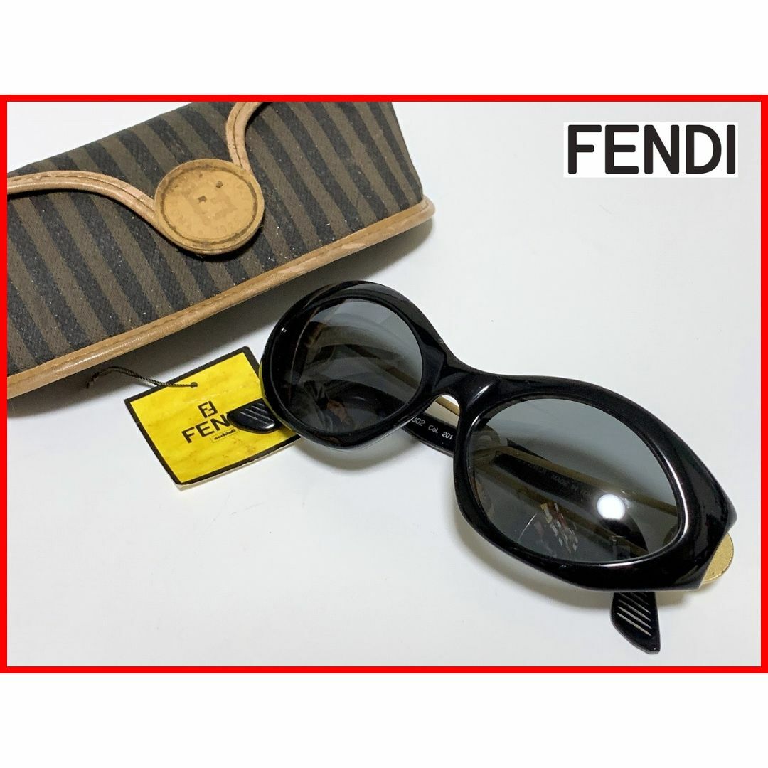FENDI(フェンディ)のFENDI フェンディ サングラス ケース付 D8 レディースのファッション小物(サングラス/メガネ)の商品写真