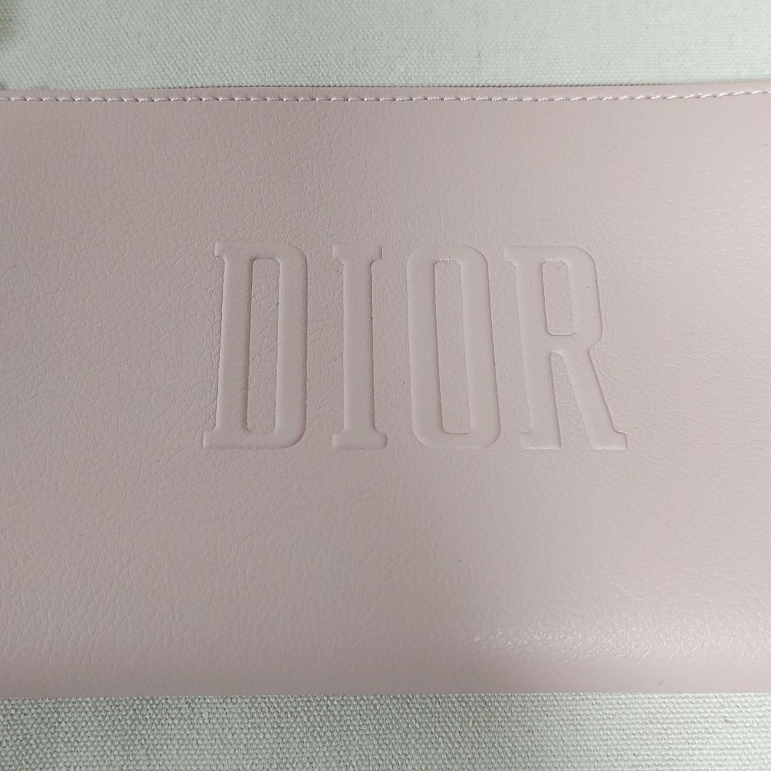 Christian Dior(クリスチャンディオール)のDior ディオール ポーチ ノベルティ ピンクベージュ レディースのファッション小物(ポーチ)の商品写真