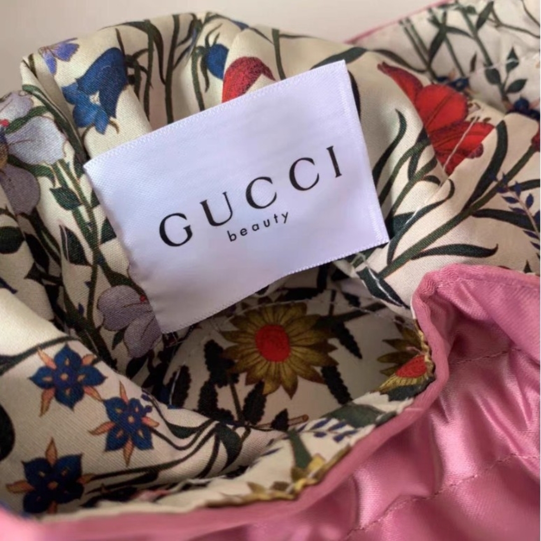 Gucci(グッチ)の新品未使用 GUCCI グッチ 巾着 ポーチ ノベルティ レディースのファッション小物(ポーチ)の商品写真