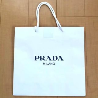 プラダ ショッパーの通販 1,000点以上 | PRADAのレディースを買うなら