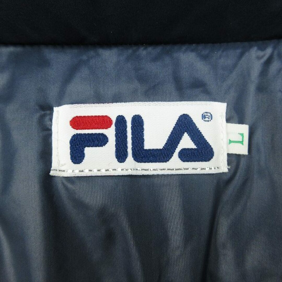 FILA　フィラ　ダウンジャケット　フーディー 刺繍ロゴ　　アウター