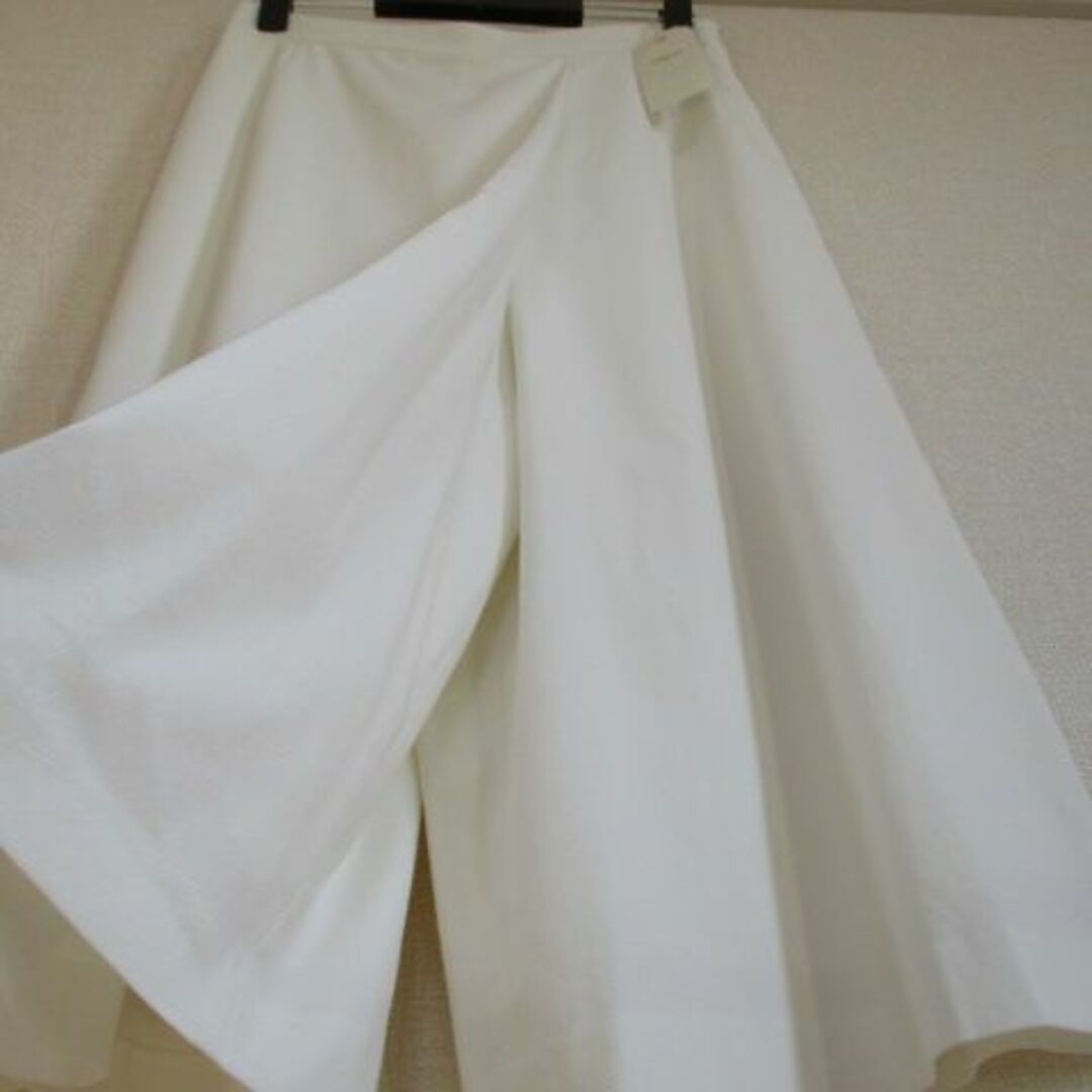 新品 K.T ホワイト 麻混パンツ 15 春夏 大きいサイズ レディースのパンツ(カジュアルパンツ)の商品写真