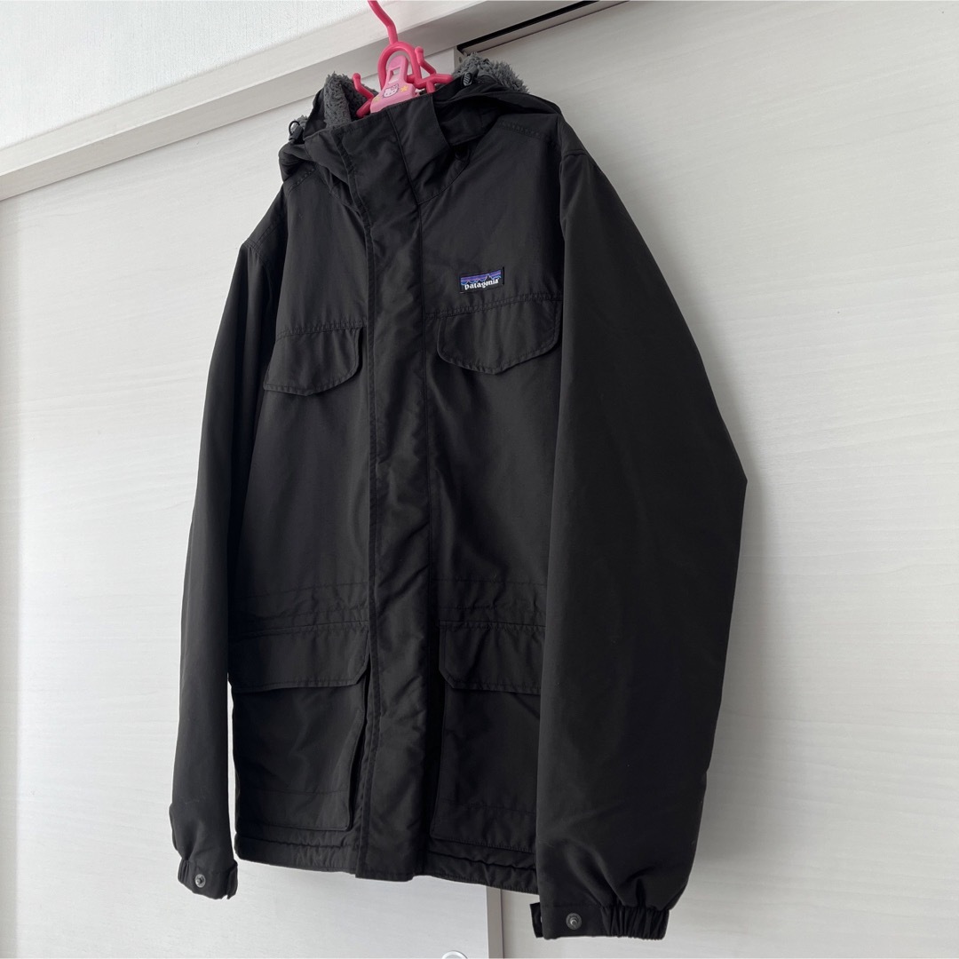 patagonia(パタゴニア)のパタゴニア  イスマスパーカー　S メンズ メンズのジャケット/アウター(マウンテンパーカー)の商品写真