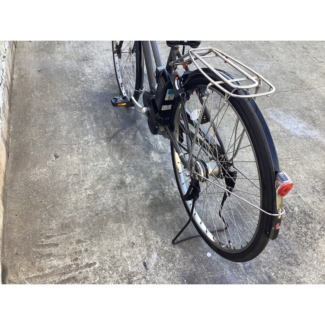 ヤマハ(ヤマハ)のヤマハ新機種電動アシスト自転車pas city27インチ　グレーアルミボディー スポーツ/アウトドアの自転車(自転車本体)の商品写真