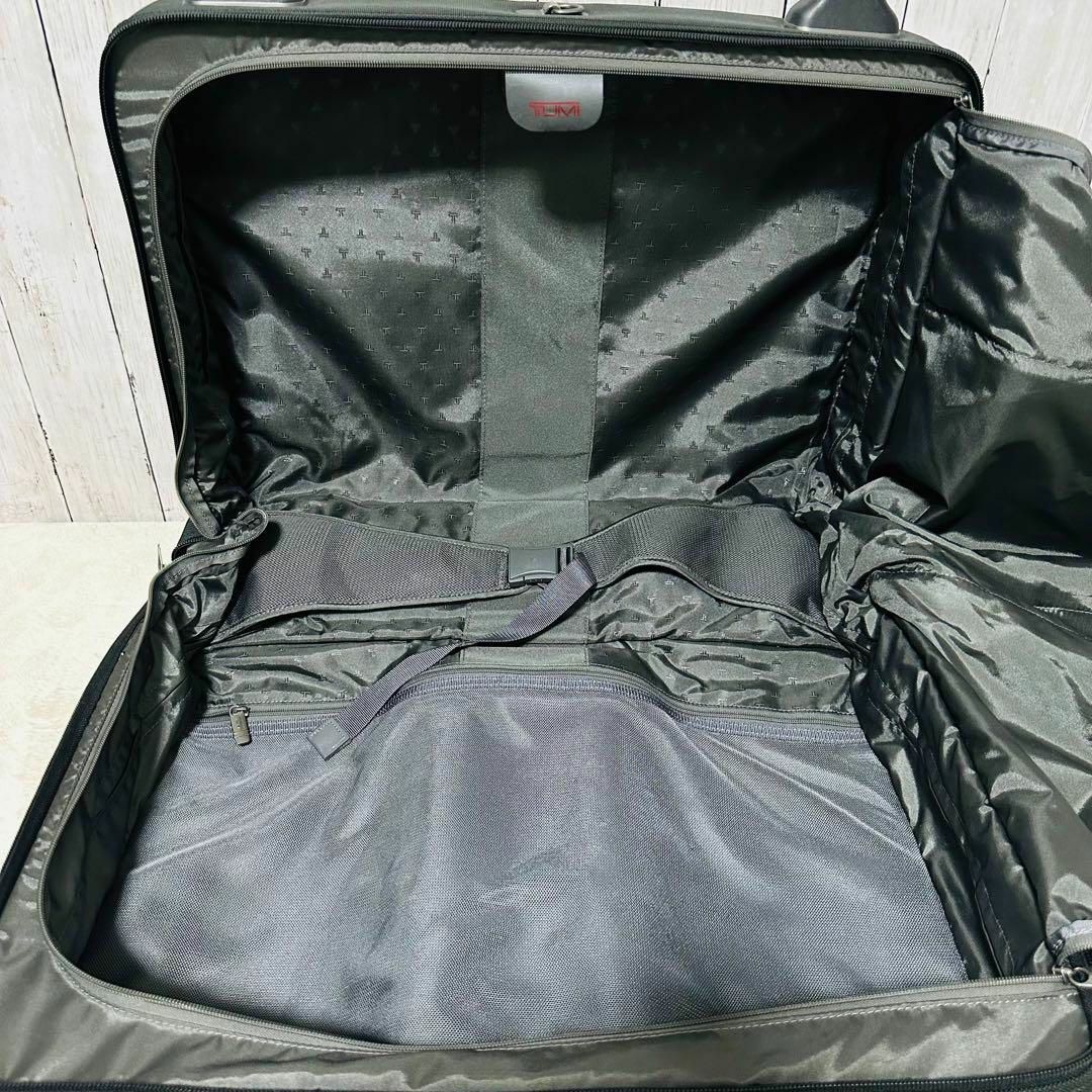 希少☆TUMI ALPHA ガーメントケース 2輪 TSAロック 22030D4