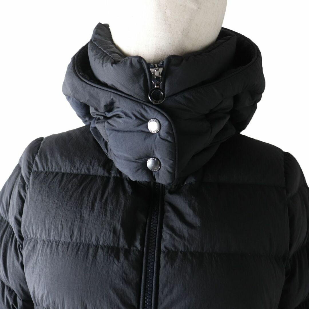 良品☆正規品 TATRAS タトラス 19AW LTA19A4694 POLITEAMA ポリテアマ 19AW フード・ワッペン付 ZIP UP ダウンコート ダークネイビー 01 4