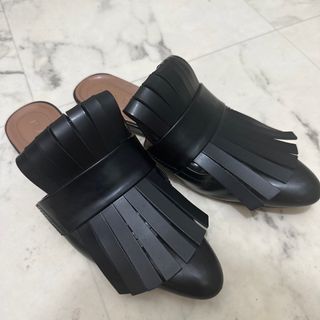 マルニ MARNI フリンジ サンダル フラット メタリック 39