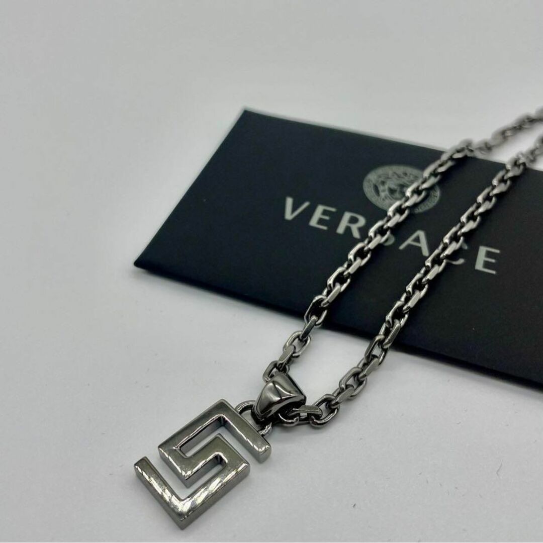 ★新品未使用★VERSACE グリーク ネックレス シルバー ヴェルサーチ | フリマアプリ ラクマ