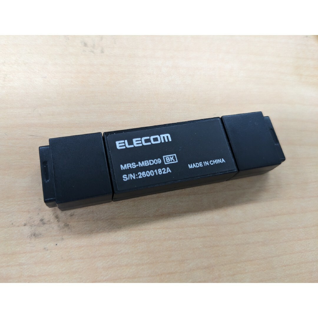 ELECOM(エレコム)のMRS-MBD09　BK エレコム　メモリーリーダーライター スマホ/家電/カメラのPC/タブレット(その他)の商品写真