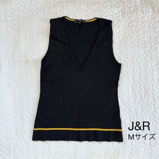 ジェイアンドアール(J&R)の【美品】J&R ベスト　ニット　黒　Vネック　(ニット/セーター)