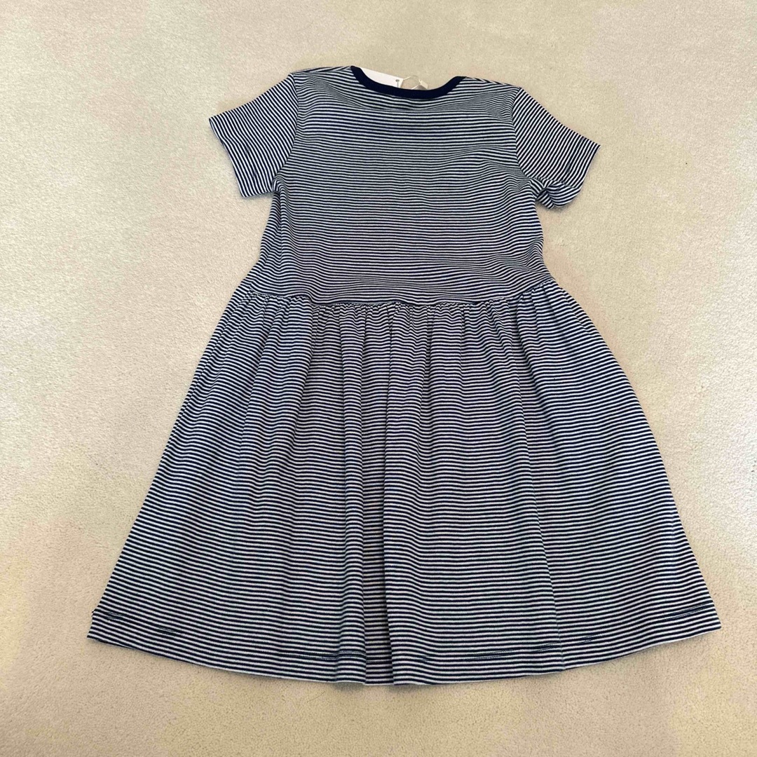 PETIT BATEAU(プチバトー)のプチバトー☆ボーダーワンピース☆6ans キッズ/ベビー/マタニティのキッズ服女の子用(90cm~)(ワンピース)の商品写真