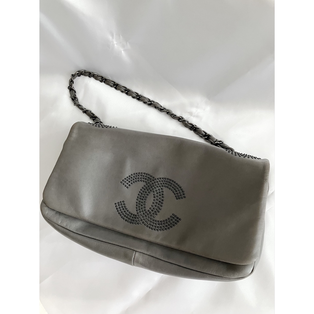 CHANEL - CHANEL ココマーク チェーン ショルダーバッグ スタッズ