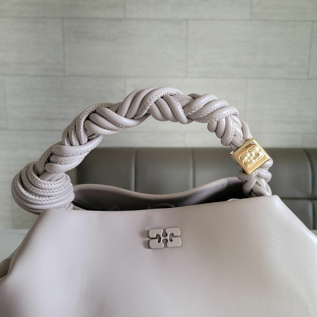 ☆新品未使用☆GANNI ガニー BOU BAG ライトグレーの通販 by SHACI-H