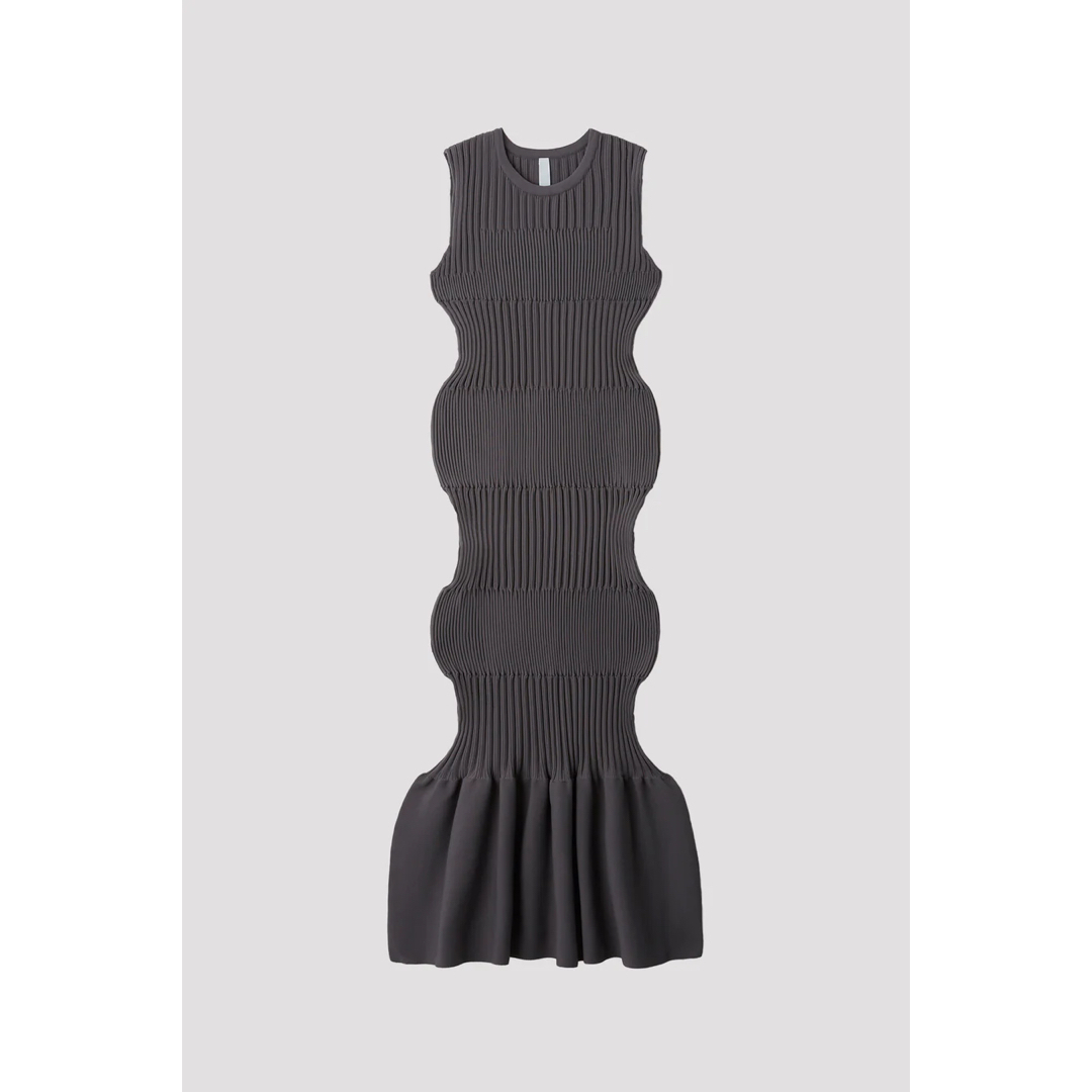 CFCL FLUTED DRESS 1 DARK GRAY