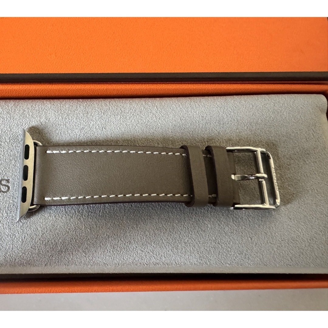 Hermes(エルメス)のApple Watch Hermès シンプルトゥール 41 mm レディースのファッション小物(腕時計)の商品写真