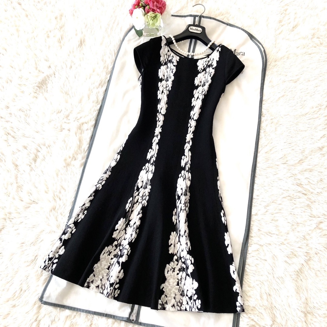 EPOCA - 新品同様‼️ 【EPOCAエポカ 】新タグ フラワーモチーフ