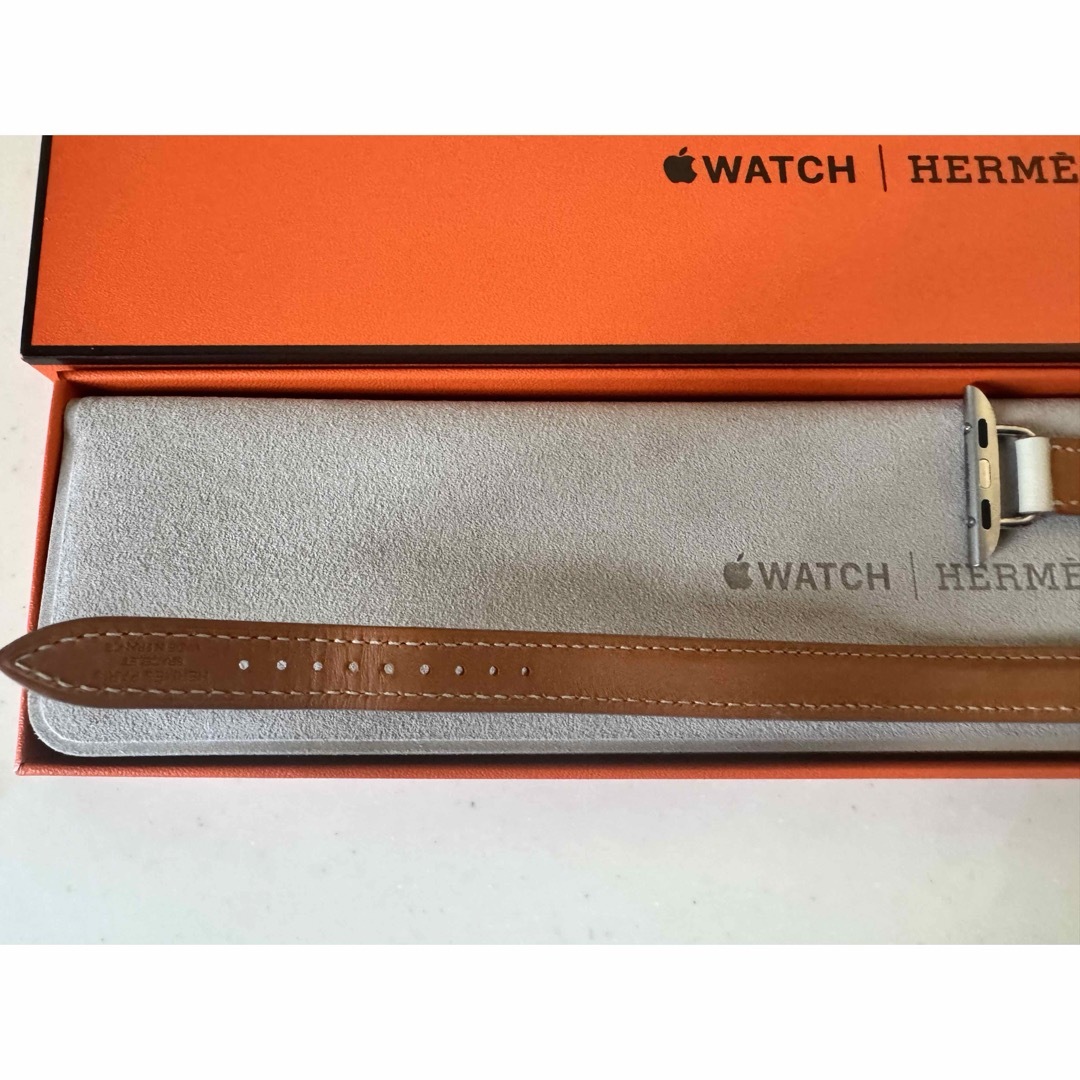 Hermes(エルメス)のApple Watch Hermès ドゥブルトゥール 《アトラージュ》 41 レディースのファッション小物(腕時計)の商品写真