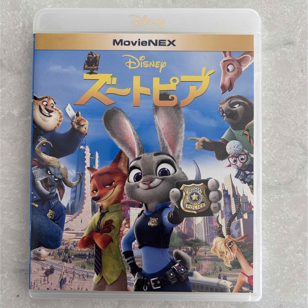 Disney(ディズニー)の【土日限定】ズートピア　DVD Blu-ray 未使用品 エンタメ/ホビーのDVD/ブルーレイ(アニメ)の商品写真