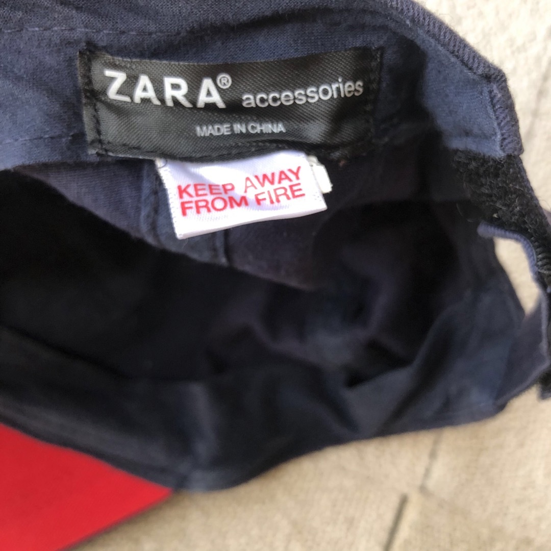 ZARA KIDS(ザラキッズ)の帽子　2つ キッズ/ベビー/マタニティのこども用ファッション小物(帽子)の商品写真