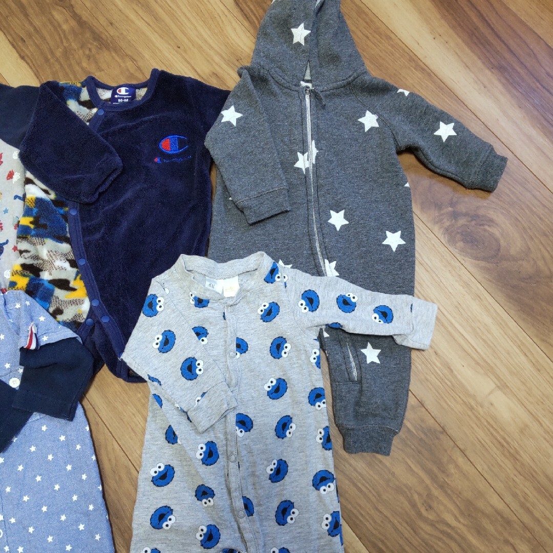 H&M(エイチアンドエム)の男の子用 秋冬服 5点セット キッズ/ベビー/マタニティのベビー服(~85cm)(ロンパース)の商品写真