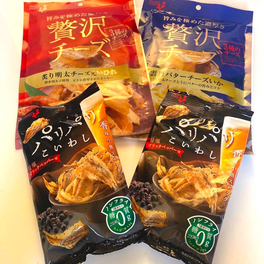 ⑪井上食品 贅沢チーズシリーズ＆パリパリこいわし4袋セット 食品/飲料/酒の加工食品(乾物)の商品写真