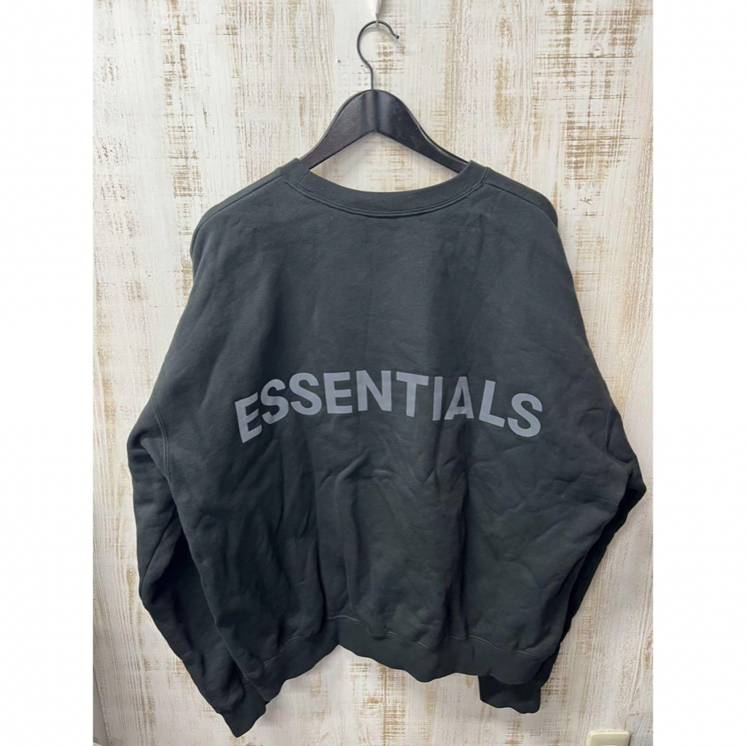 FEAR OF GOD(フィアオブゴッド)のキタ　FOG ESSENTIALSエッセンシャルズ フィアオブゴッド スウェット メンズのトップス(スウェット)の商品写真