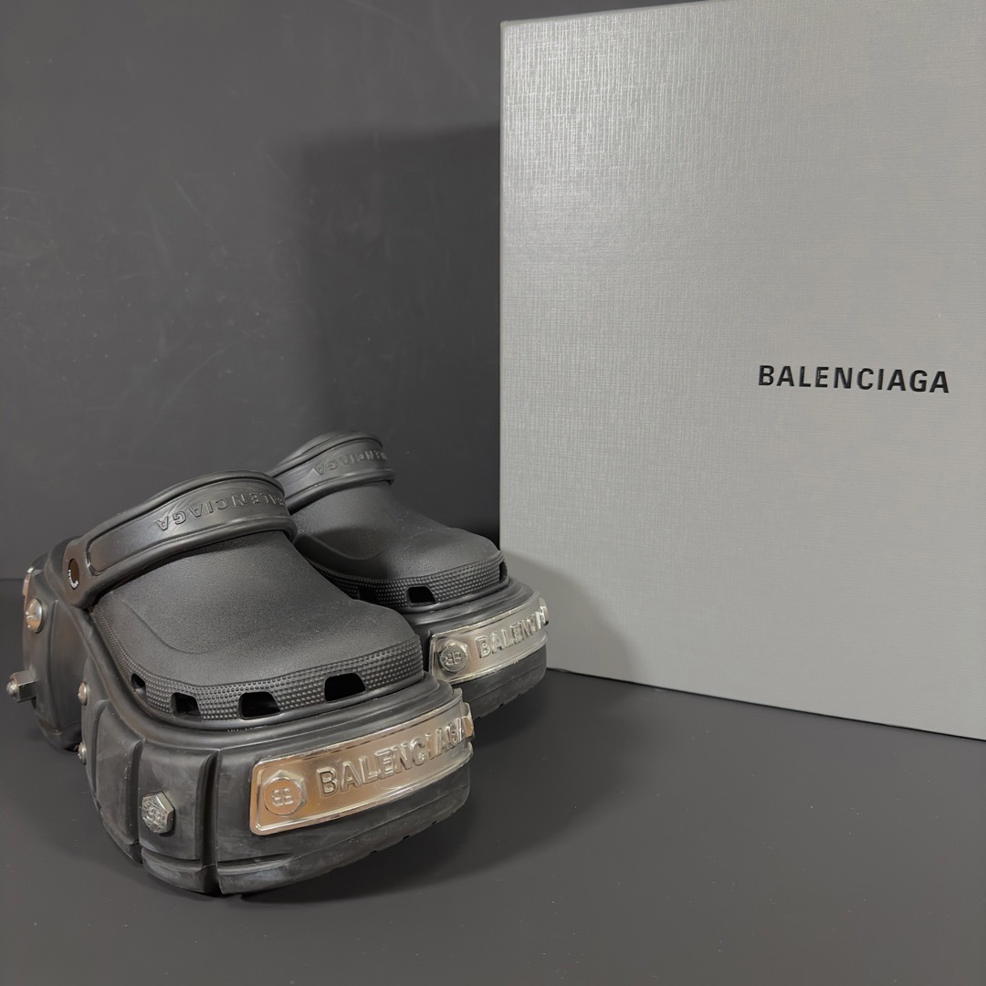 BALENCIAGA HARDCROCS™ ミュール ハードクロックス 39 黒