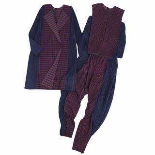 プリーツプリーズイッセイミヤケ(PLEATS PLEASE ISSEY MIYAKE)の美品 プリーツプリーズ イッセイミヤケ PLEATS PLEASE セットアップ 3ピース カーディガン ブラウス パンツ プリーツ レディース 3(L相当) ネイビー/レッド(スーツ)