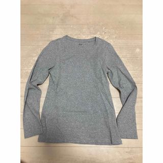 ユニクロ(UNIQLO)のUNIQLO Tシャツ　長袖　グレー(Tシャツ(長袖/七分))