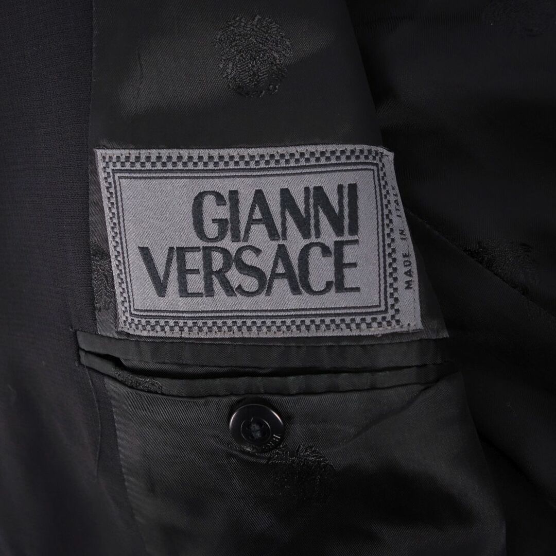 美品 ジャンニヴェルサーチ GIANNI VERSACE セットアップ スーツ 美品 ジャンニヴェルサーチ GIANNI VERSACE セットアップ スーツ
