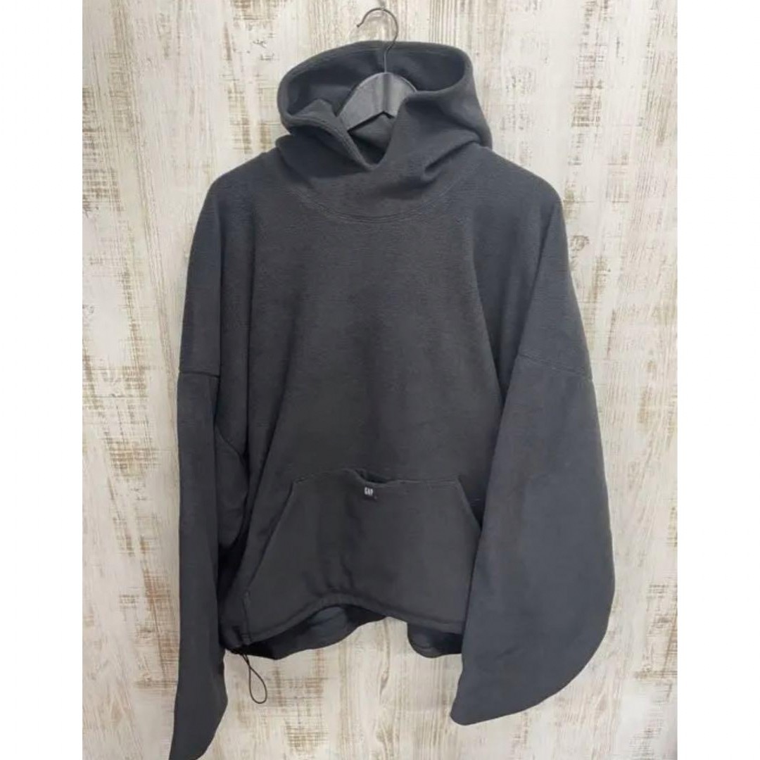 YEEZY（adidas）(イージー)のk YEEZY GAP Polar Fleece Padded Hoodie メンズのトップス(パーカー)の商品写真