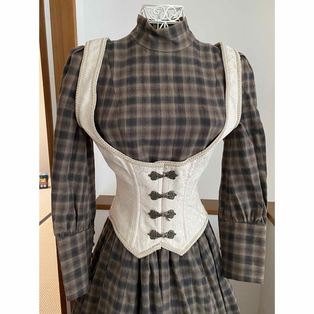 Victorian maiden(ヴィクトリアンメイデン)のエクサントリーク　コルセットベスト　EXCENTORIQUE レディースのトップス(ベスト/ジレ)の商品写真