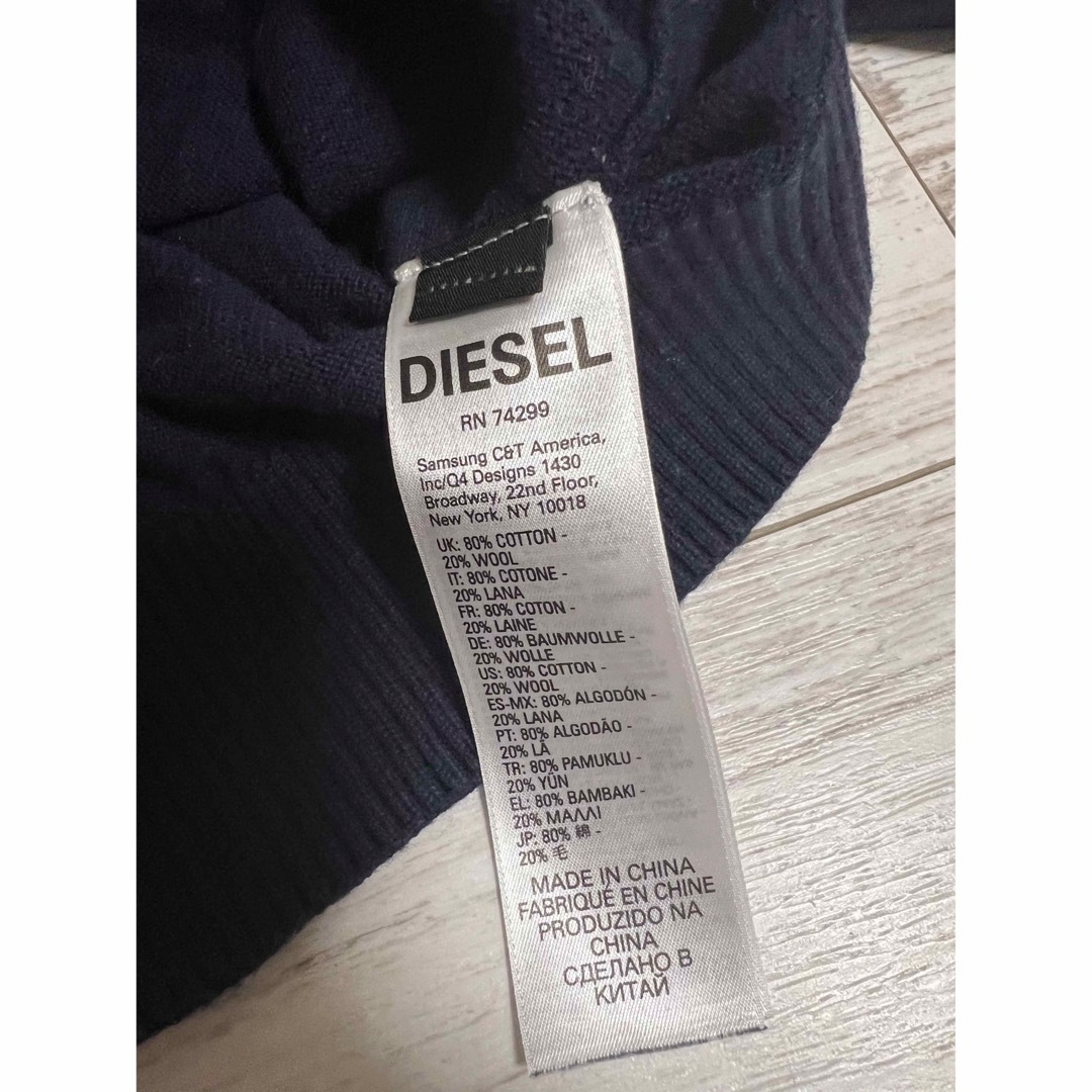 DIESEL(ディーゼル)のディーゼル　ロゴ編み込みセーターsize110〜120 キッズ/ベビー/マタニティのキッズ服男の子用(90cm~)(ニット)の商品写真