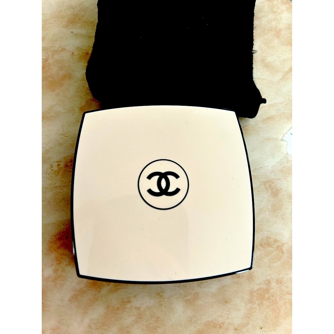 CHANEL(シャネル)のCHANEL 化粧品 コスメ/美容のベースメイク/化粧品(フェイスパウダー)の商品写真