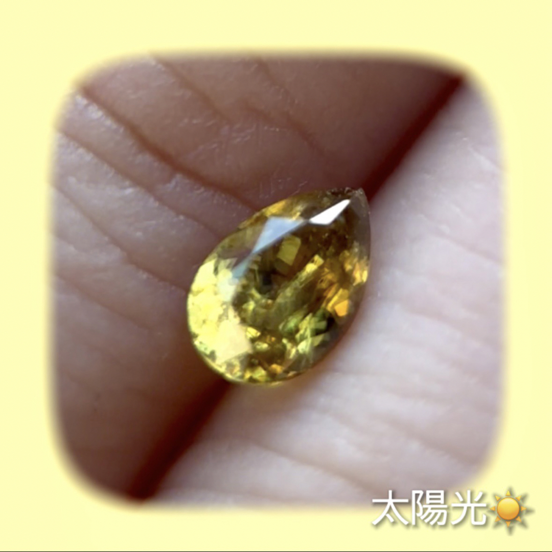 スフェーン 0.75ct スリランカ産 ピアッちゃん作品 GTJ